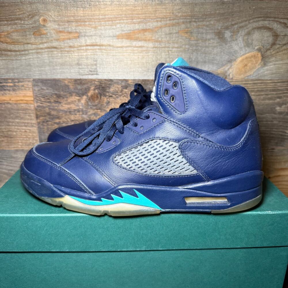 Jordan 5 Retro 'Pre-Grape' Sneakers - Men's Size 10